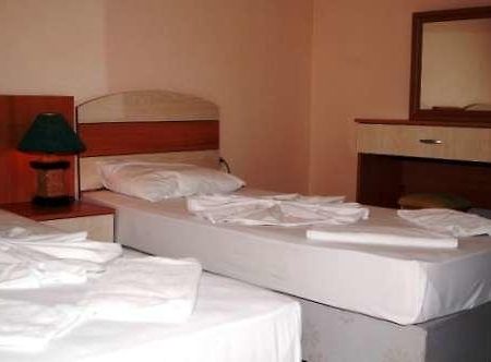 Cemal Bey Apart Hotel 알란야 외부 사진